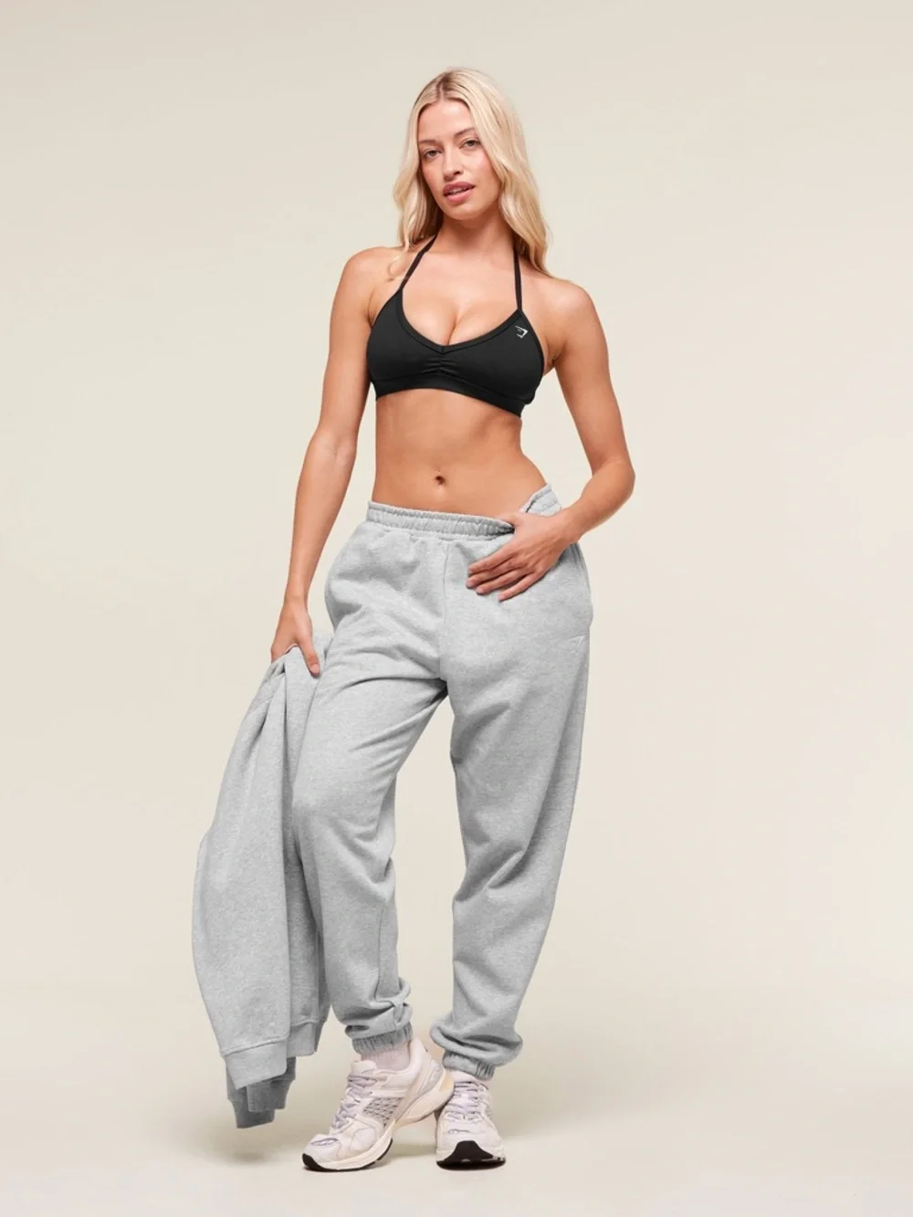 Gymshark Training Fleece Joggers Gray Sweatpants Athletic Loungewear Sporty L - Picture 1 of 10